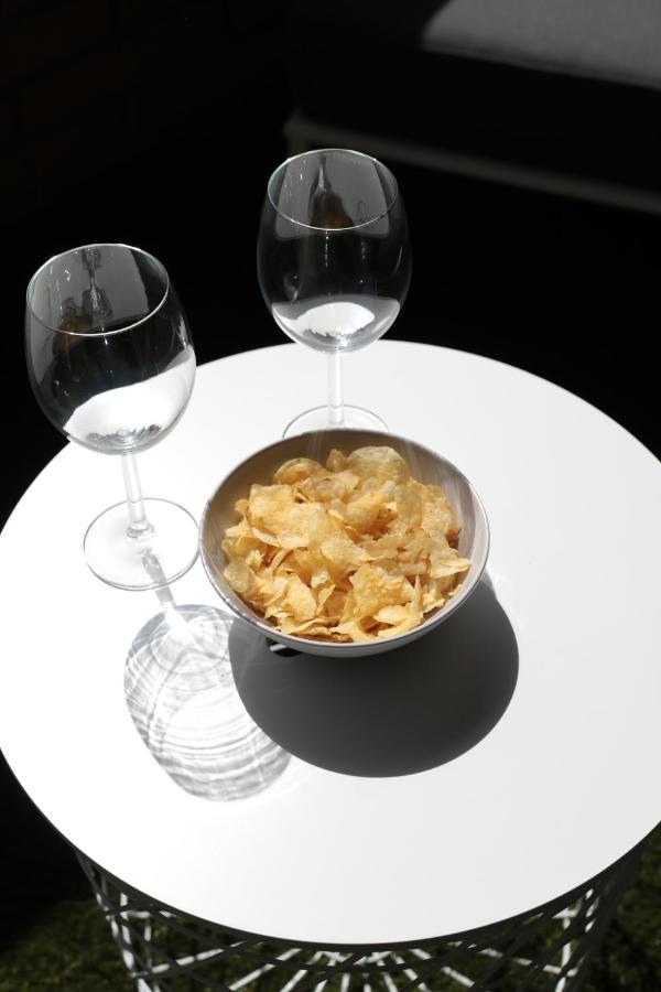 Modern Apartament Al Costat Del Parc De La Devesa Girona Luaran gambar